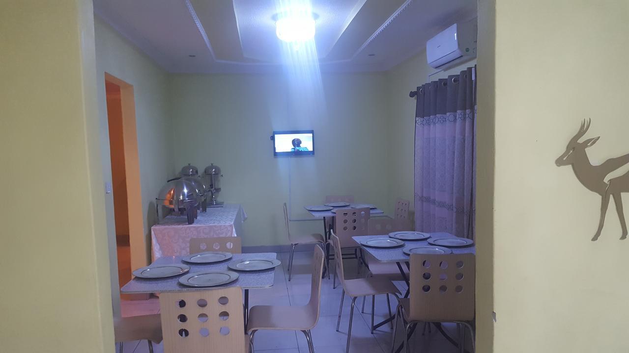 Mathlyn Guest House فرانسیستوون المظهر الخارجي الصورة