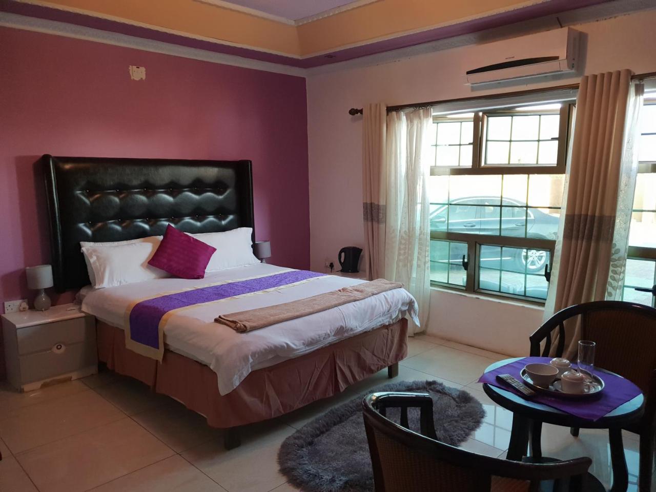 Mathlyn Guest House فرانسیستوون المظهر الخارجي الصورة