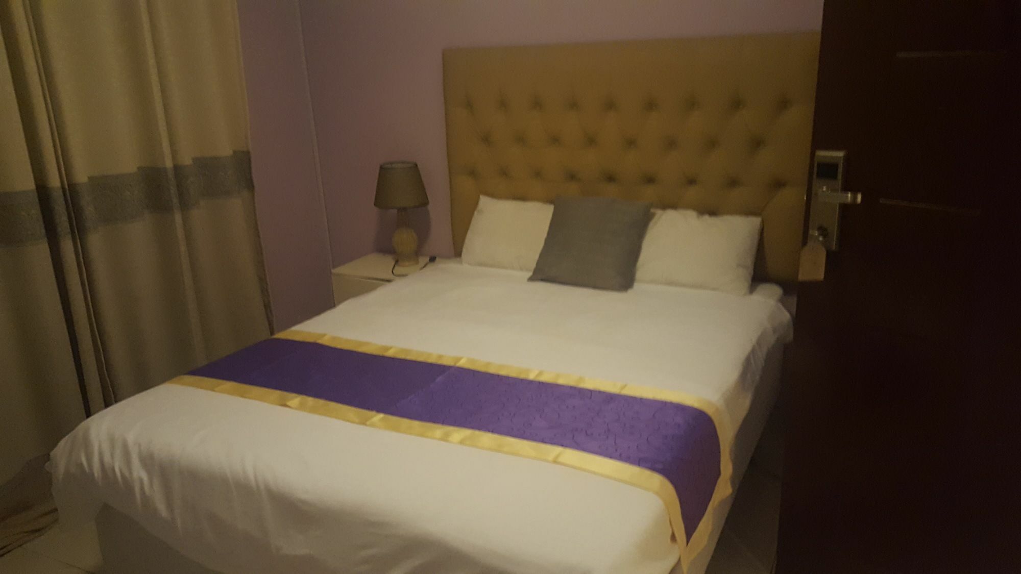 Mathlyn Guest House فرانسیستوون المظهر الخارجي الصورة